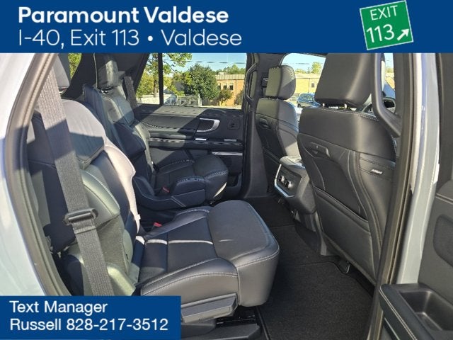 2025 Ford Expedition Platinum®