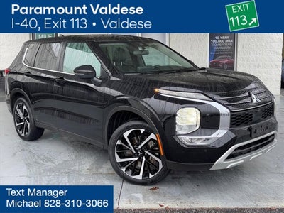 2024 Mitsubishi Outlander SE