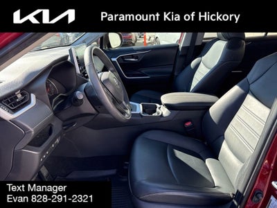 2020 Toyota RAV4 XLE Premium