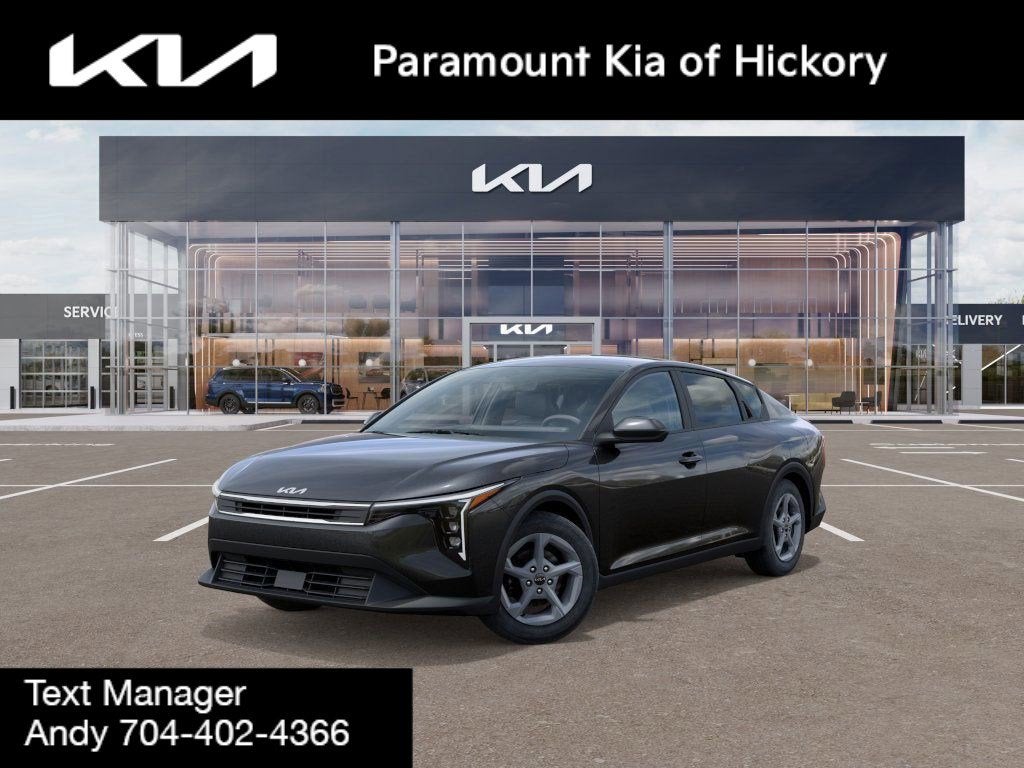 2025 Kia K4 LXS