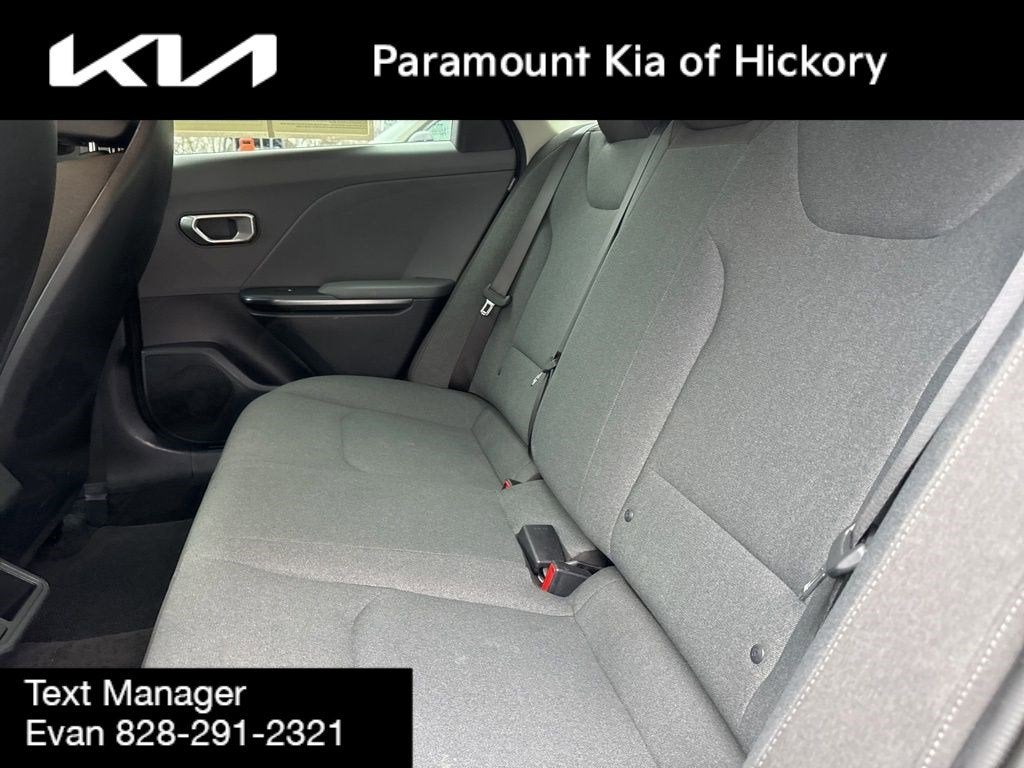 2025 Kia K4 LX