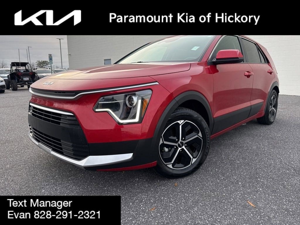 2023 Kia Niro LX