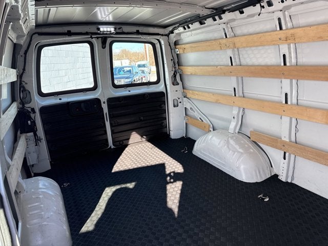 2024 GMC Savana Cargo Van Work Van