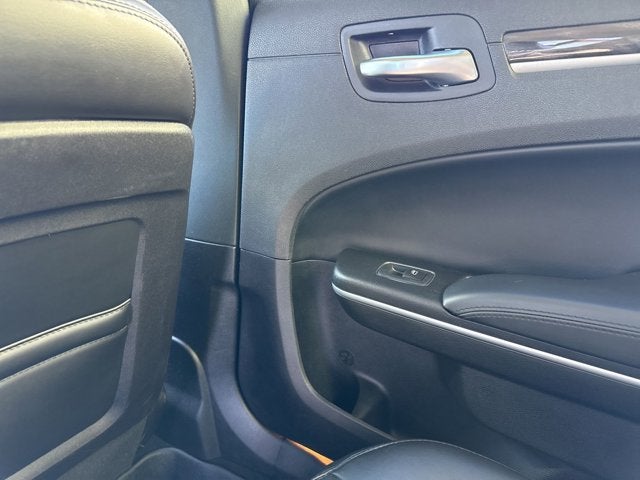 2022 Chrysler 300 Touring L