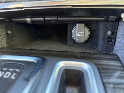 2022 Chrysler 300 Touring L