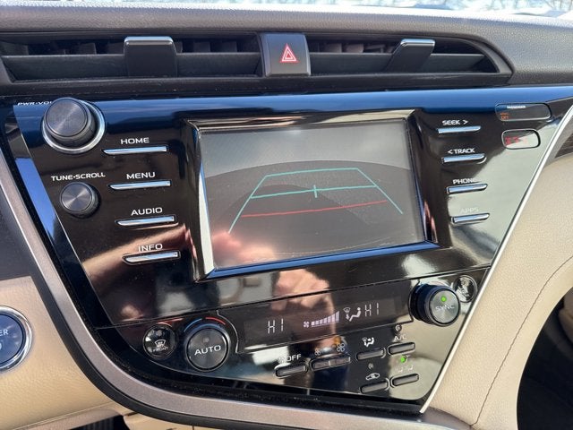 2018 Toyota Camry Hybrid LE