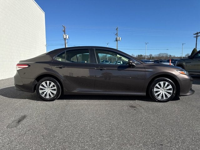 2018 Toyota Camry Hybrid LE