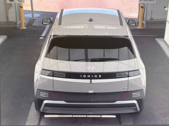 2025 Hyundai IONIQ 5 SE