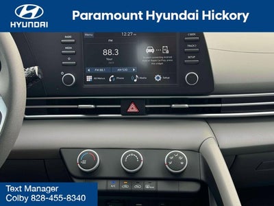 2025 Hyundai Elantra SE