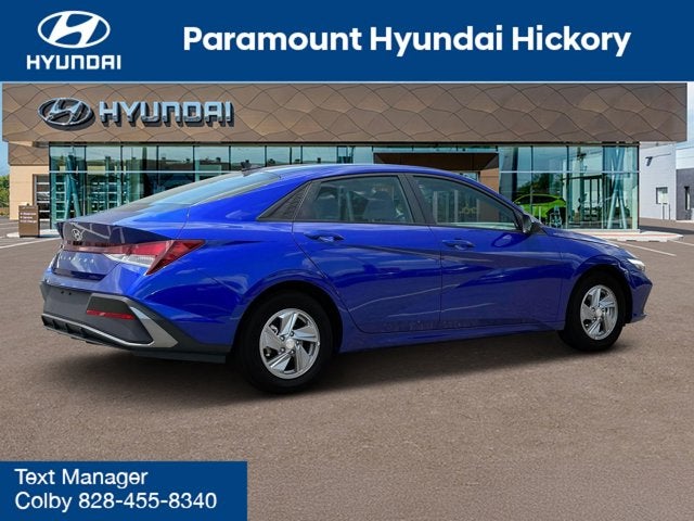 2025 Hyundai Elantra SE