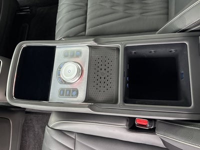 2025 Genesis G90 e-SC