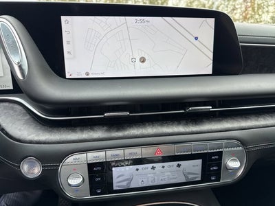 2025 Genesis G90 e-SC