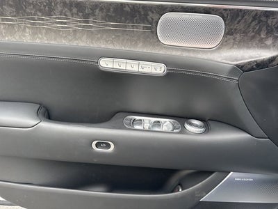 2025 Genesis G90 e-SC