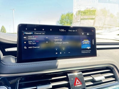 2025 Genesis G70 Base