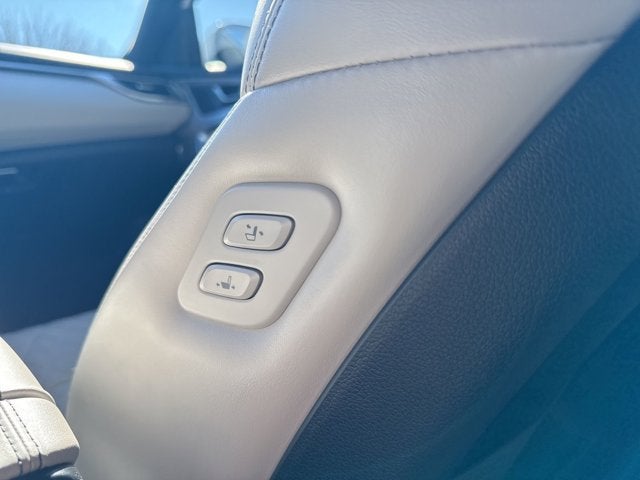 2022 Genesis G70 3.3T