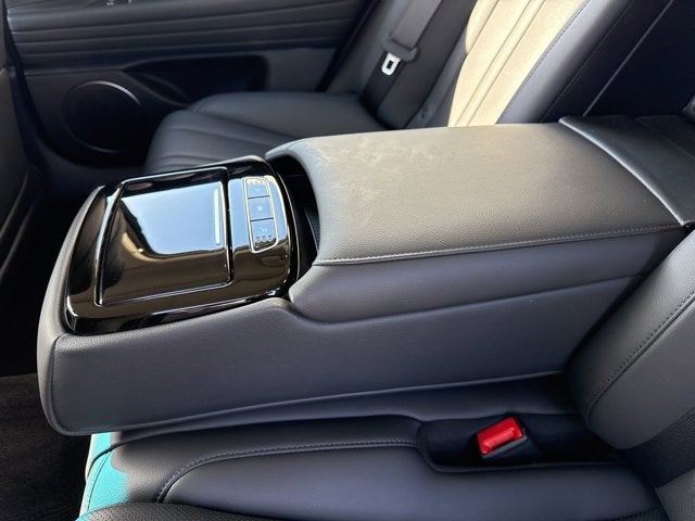 2025 Genesis G80 2.5T Advanced