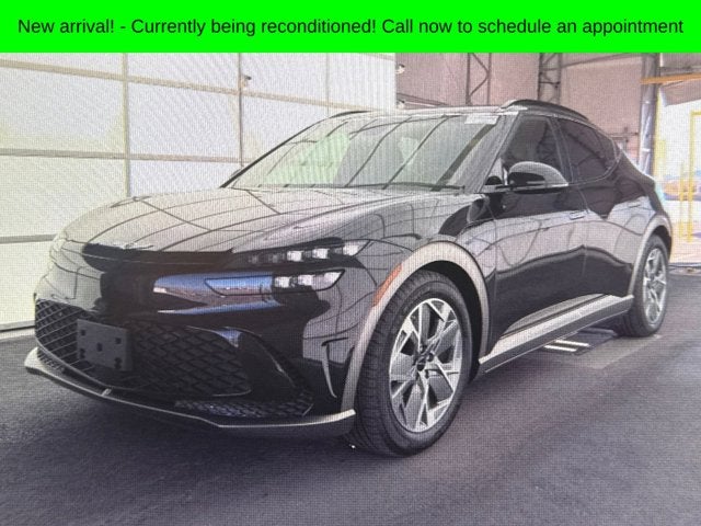 2025 Genesis GV60 Standard