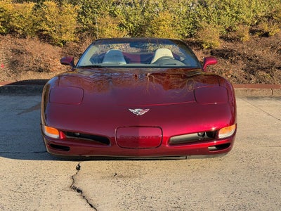 2003 Chevrolet Corvette Base