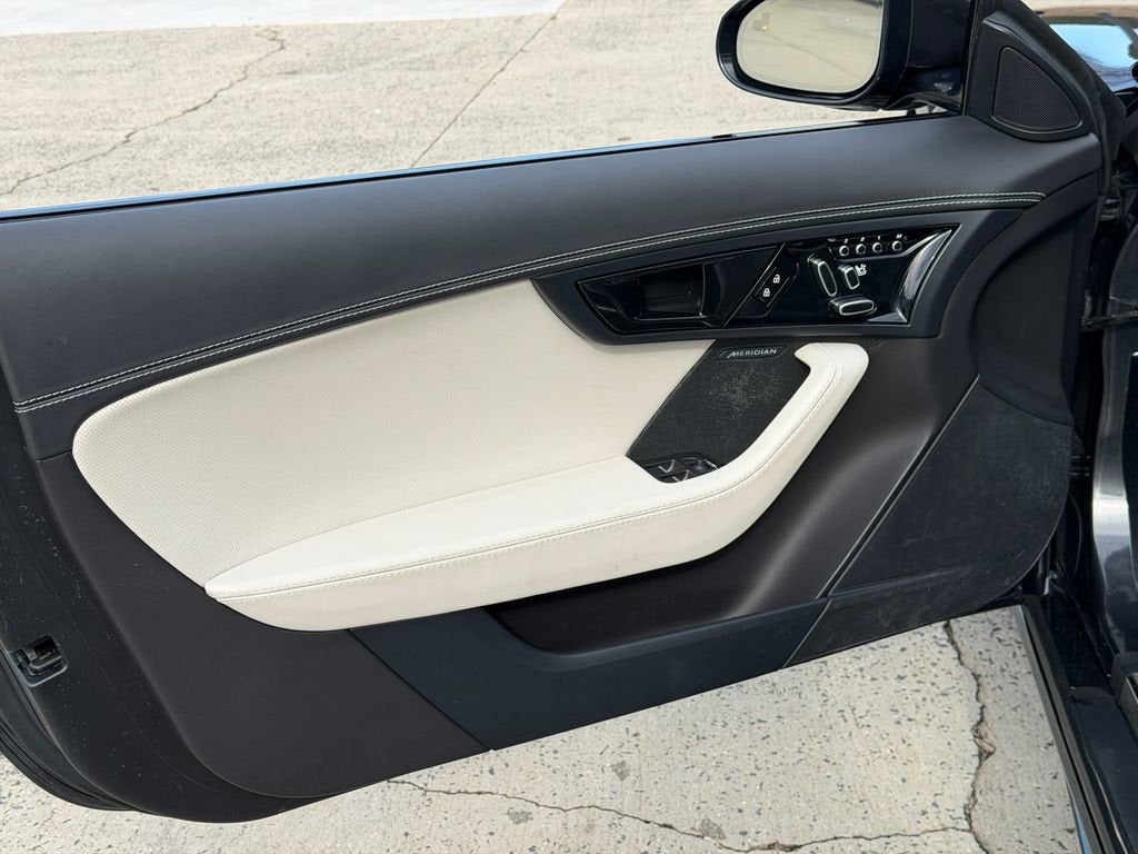 2023 Jaguar F-TYPE R-Dynamic