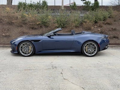 2025 Aston Martin DB12 Volante