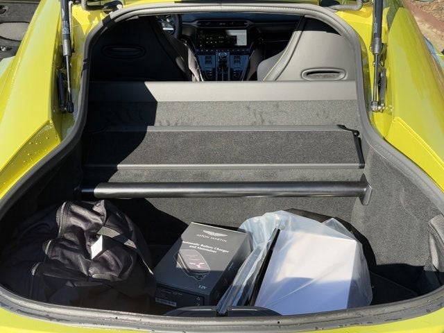 2025 Aston Martin Vantage Base