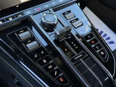 2025 Aston Martin Vantage Base