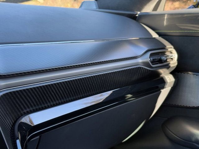 2025 Aston Martin Vantage Base