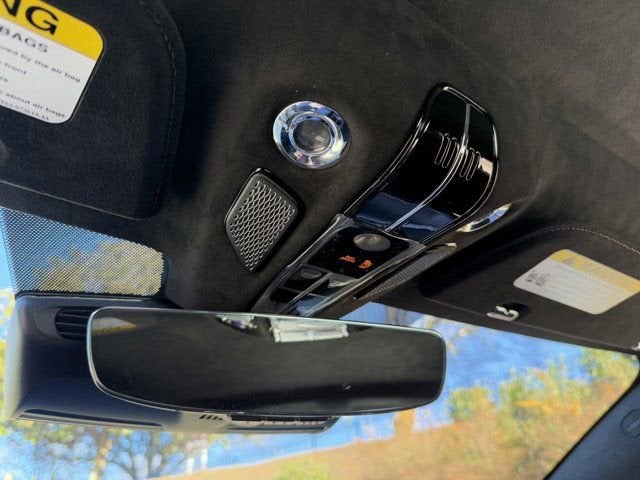 2025 Aston Martin Vantage Base