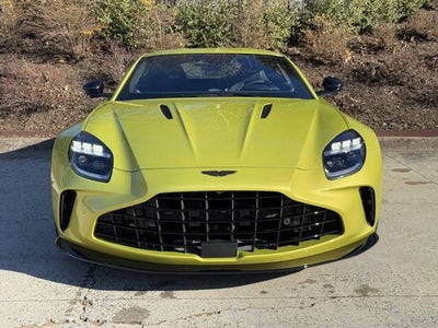 2025 Aston Martin Vantage Base
