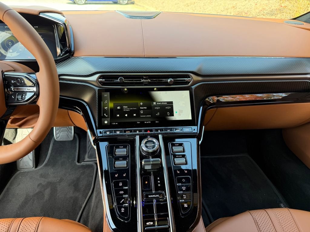 2026 Aston Martin Vantage Roadster