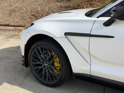 2023 Aston Martin DBX 707