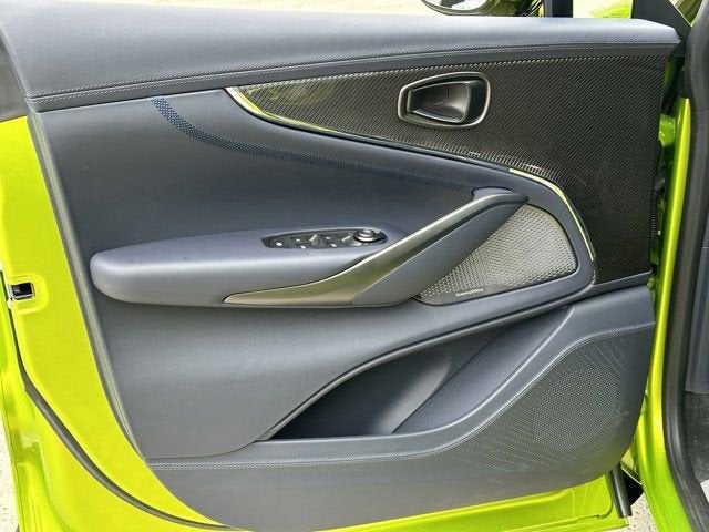 2025 Aston Martin DBX 707