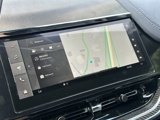 2025 Aston Martin DBX 707