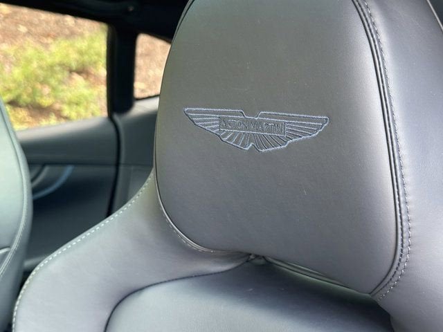 2025 Aston Martin DBX 707