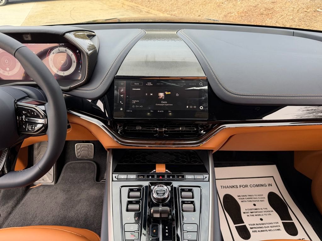 2026 Aston Martin DBX 707