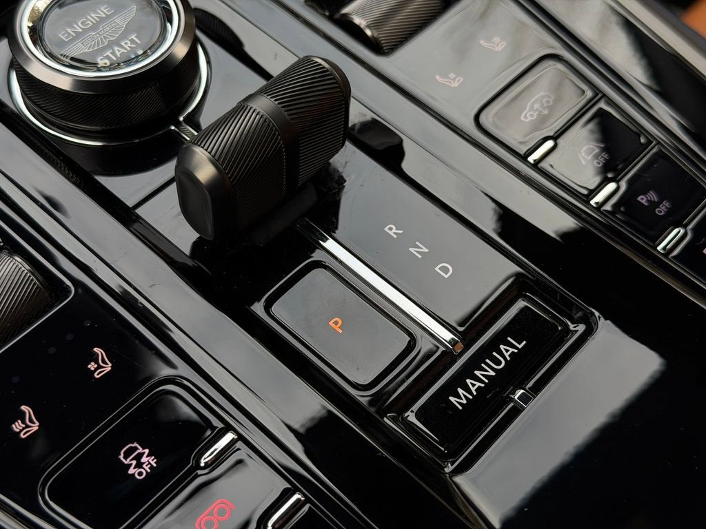 2026 Aston Martin DBX 707