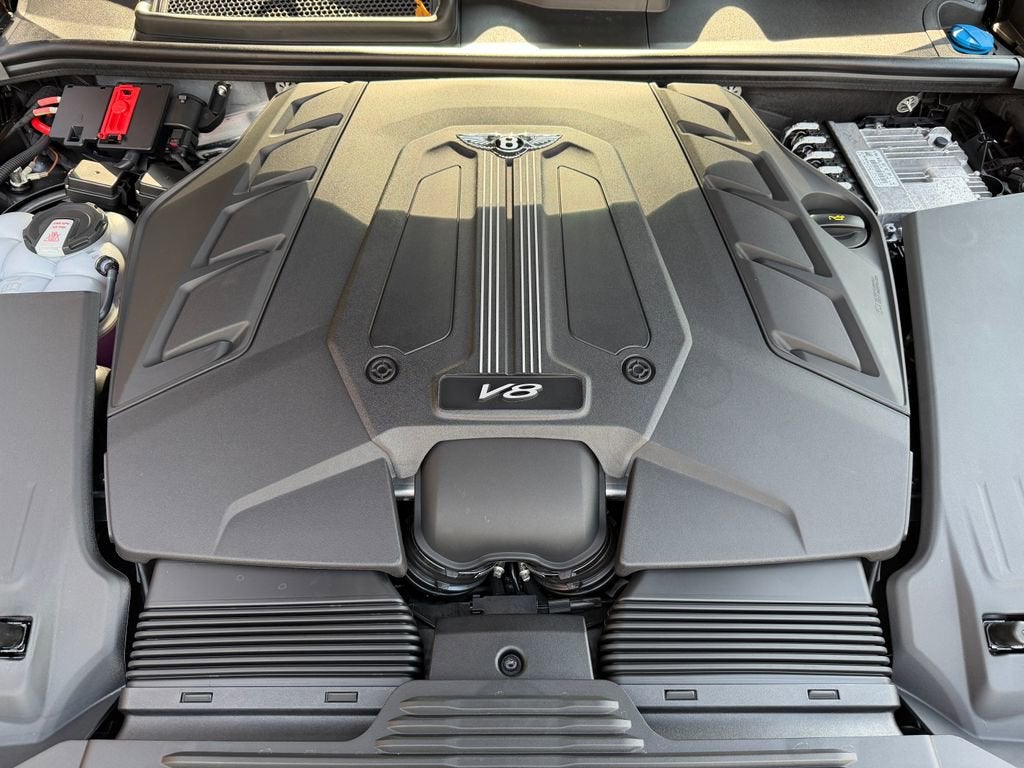 2025 Bentley Bentayga Base