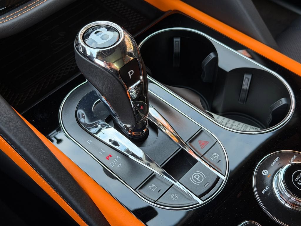 2025 Bentley Bentayga Base