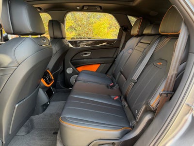 2025 Bentley Bentayga Base