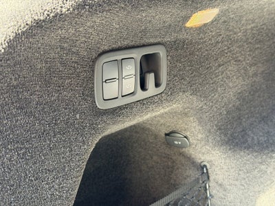 2025 Bentley Bentayga Base