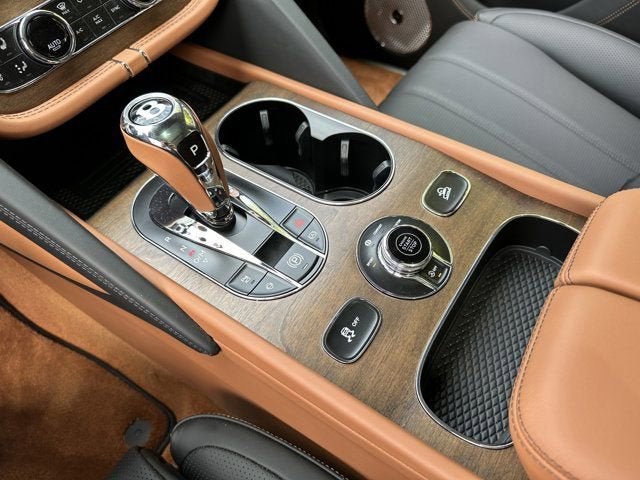 2024 Bentley Bentayga Azure