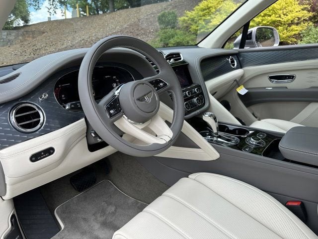 2024 Bentley Bentayga EWB A