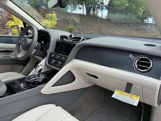 2024 Bentley Bentayga EWB A