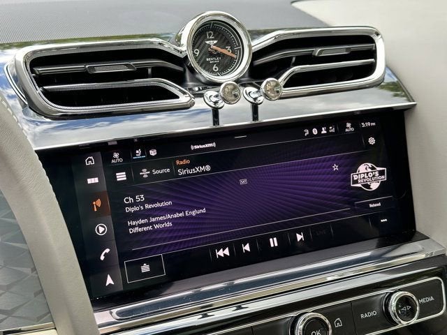 2024 Bentley Bentayga EWB A