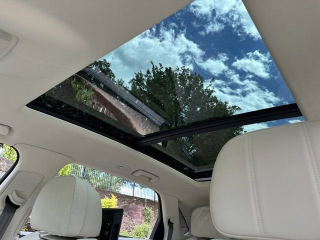 2024 Bentley Bentayga EWB A