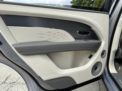 2024 Bentley Bentayga EWB A