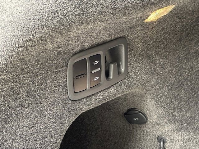 2024 Bentley Bentayga EWB A