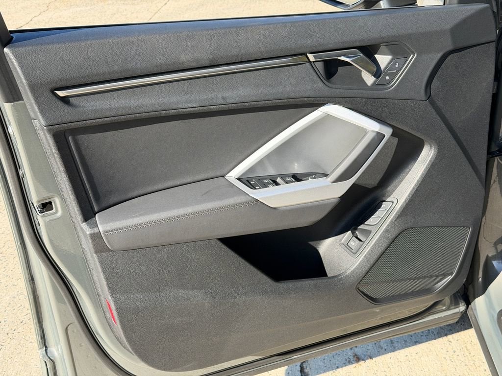 2025 Audi Q3 S line Premium