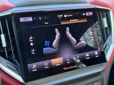 2022 Maserati Ghibli Modena Q4