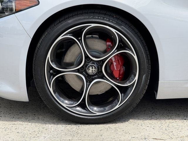 2025 Alfa Romeo Giulia Veloce